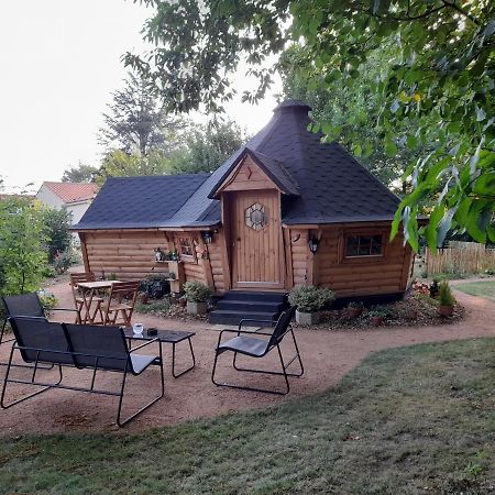 A L'Oree Du Cedre Otel Pouzauges Dış mekan fotoğraf