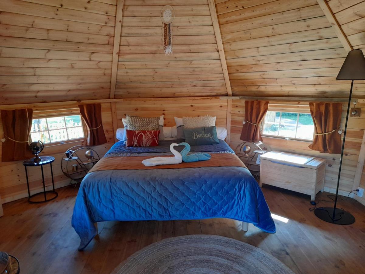 A L'Oree Du Cedre Otel Pouzauges Dış mekan fotoğraf