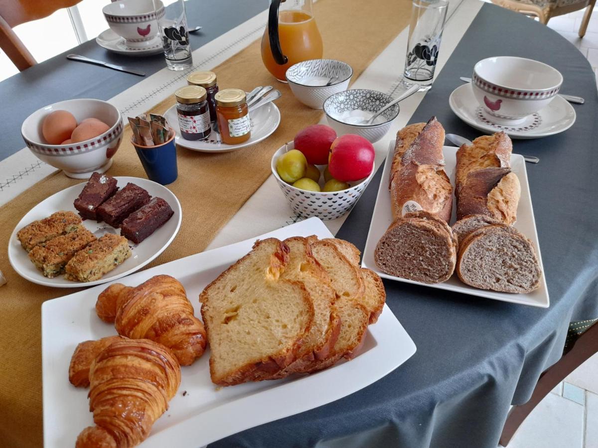 A L'Oree Du Cedre Otel Pouzauges Dış mekan fotoğraf