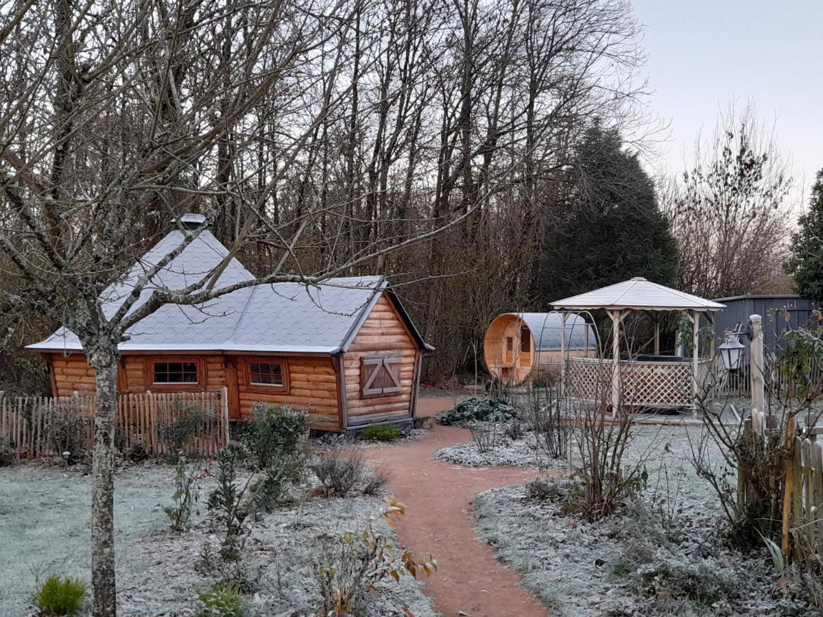 A L'Oree Du Cedre Otel Pouzauges Dış mekan fotoğraf